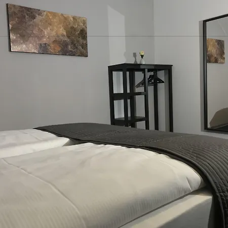 Degen Otel Weilerbach